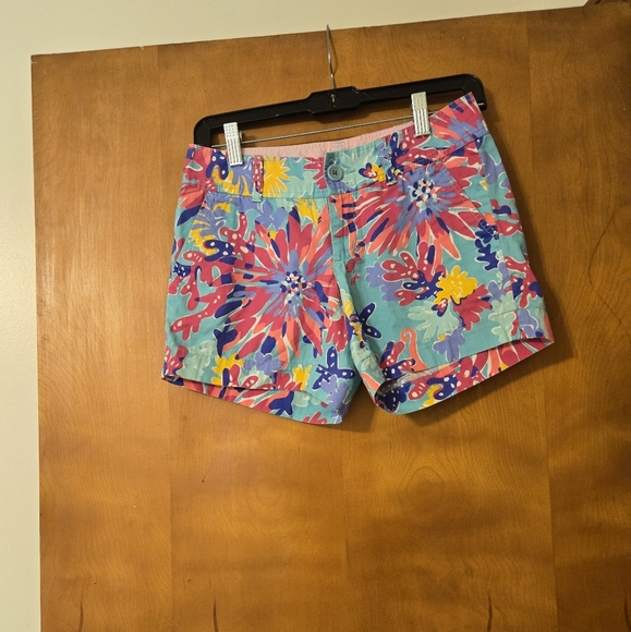 Lilly Pulitzer Callahan Short Multi Trippin and Sippin Size 00 - Picture 1 of 6